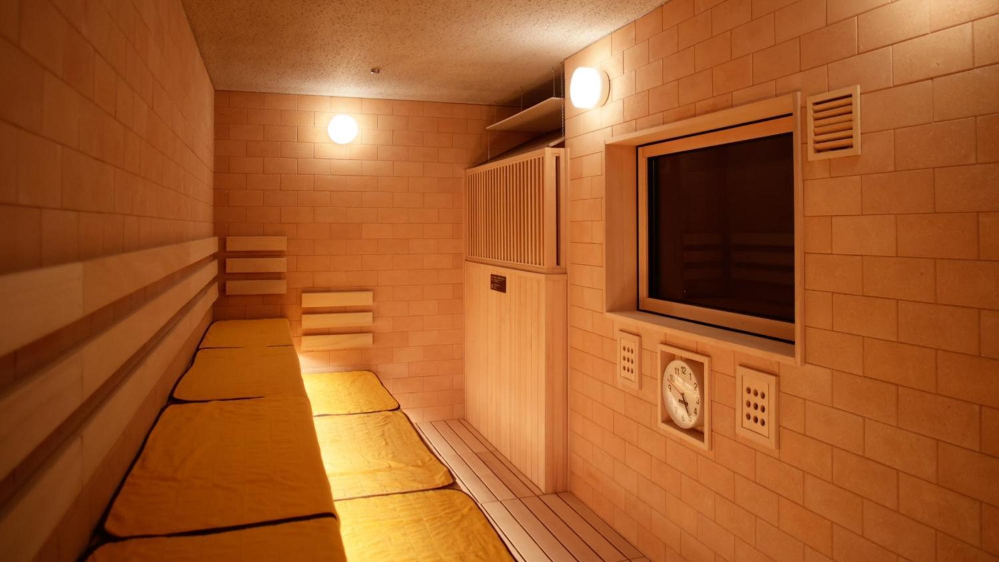 Hotel Dormy Motomachi Natural Hot Springs 3*